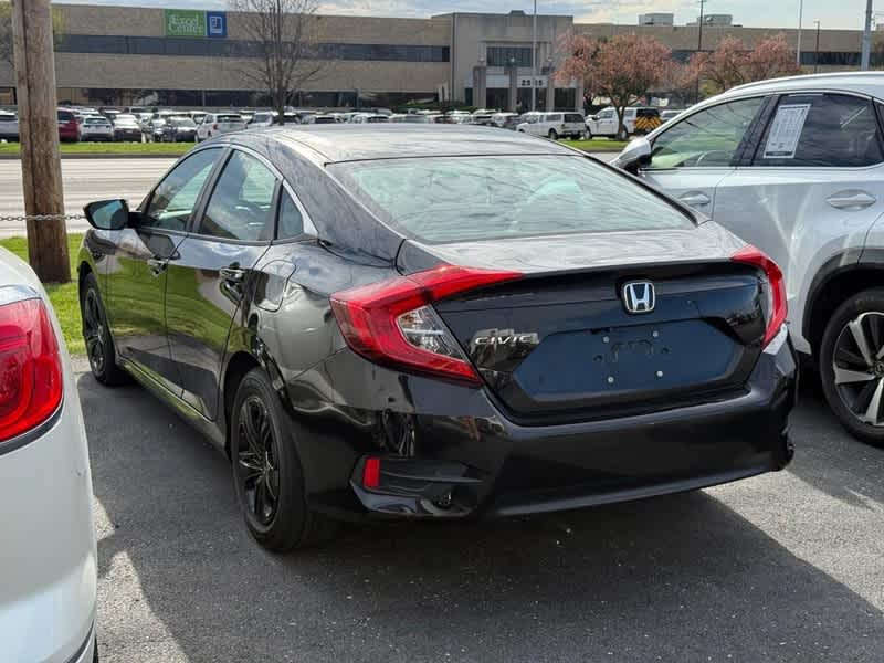 2016 Honda Civic 4dr CVT LX