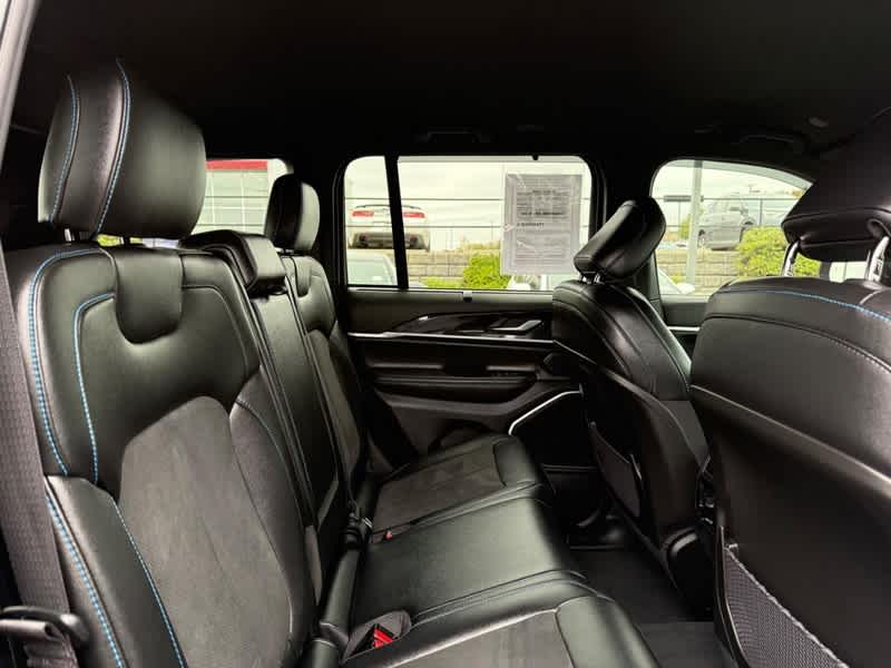 2022 Jeep Grand Cherokee 4xe Trailhawk 4x4