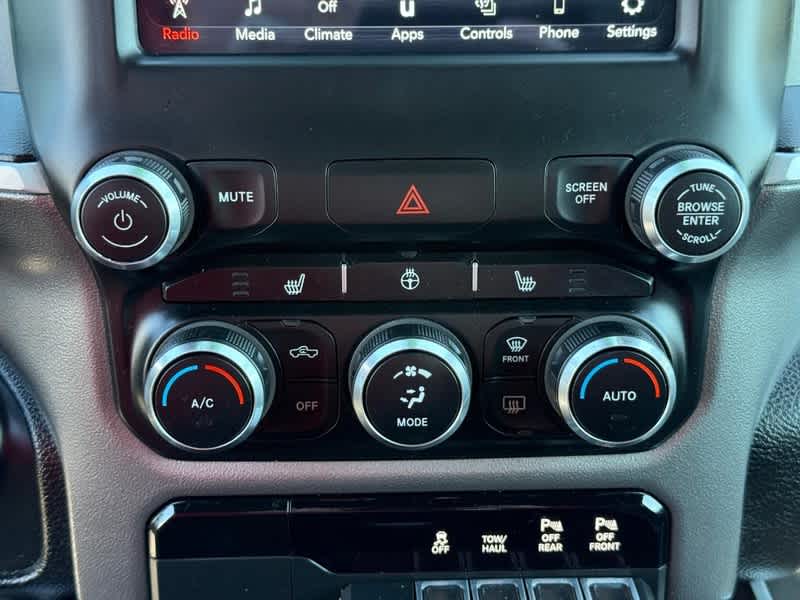 2020 RAM 1500 Big Horn 4x4 Crew Cab 57 Box