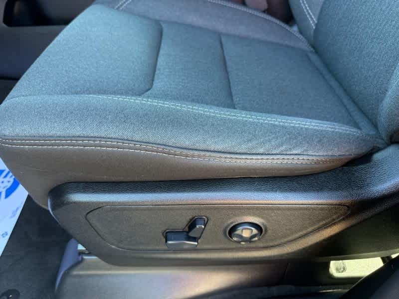 2020 RAM 1500 Big Horn 4x4 Crew Cab 57 Box