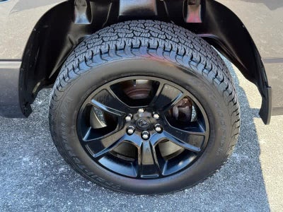 2020 RAM 1500 Big Horn 4x4 Crew Cab 57 Box