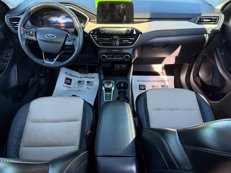 2021 Ford Escape Titanium AWD