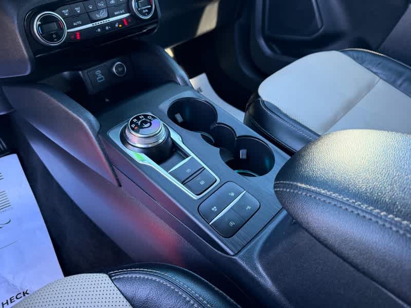 2021 Ford Escape Titanium AWD