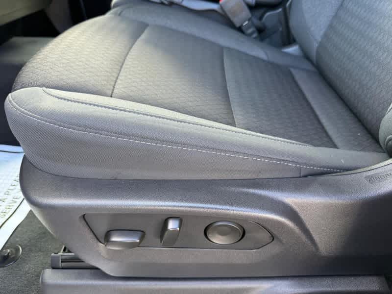 2024 Chevrolet Silverado 1500 4WD Crew Cab 147 RST