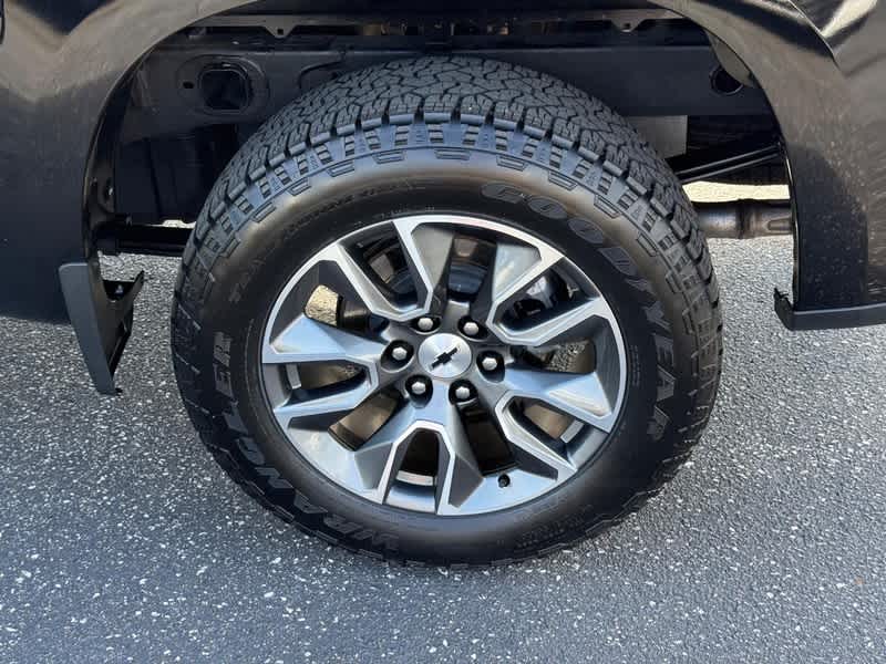 2024 Chevrolet Silverado 1500 4WD Crew Cab 147 RST