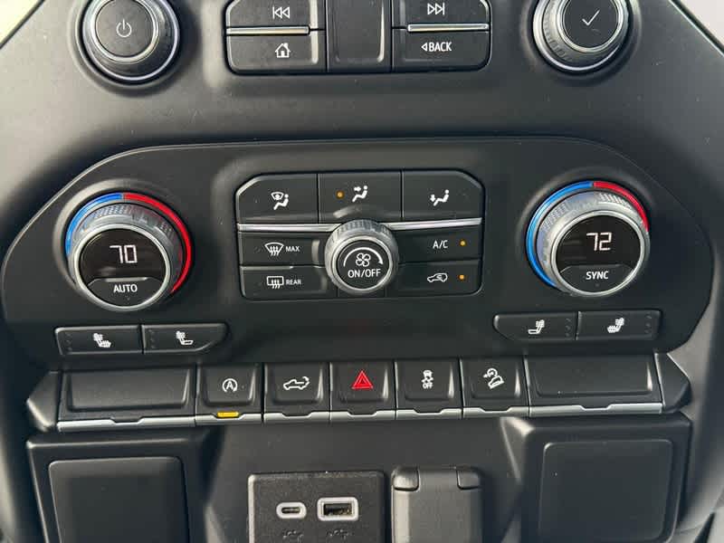 2022 Chevrolet Silverado 1500 LTD 4WD Crew Cab 147 RST