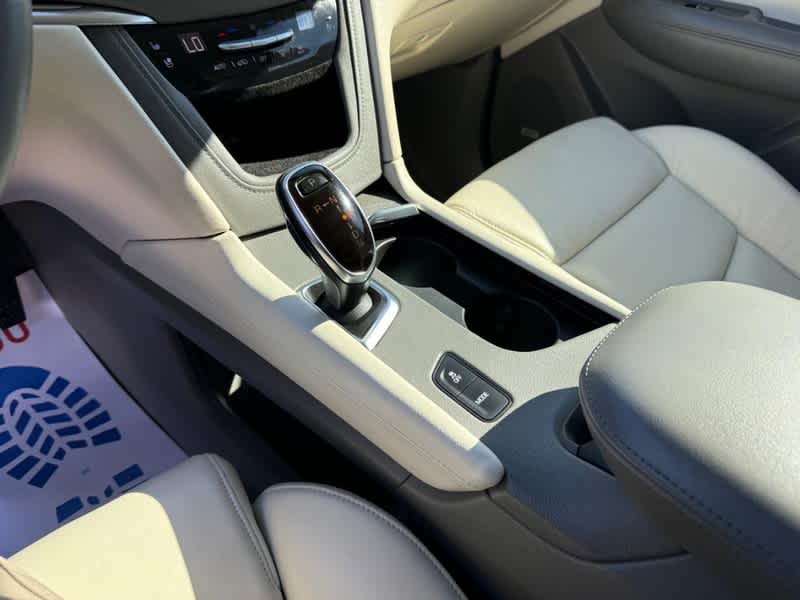 2017 Cadillac XT5 FWD 4dr Premium Luxury