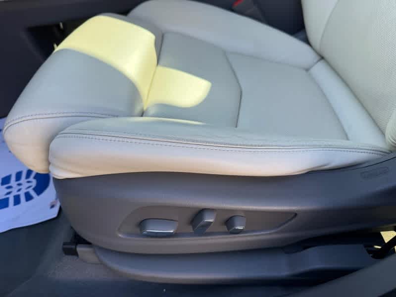 2017 Cadillac XT5 FWD 4dr Premium Luxury