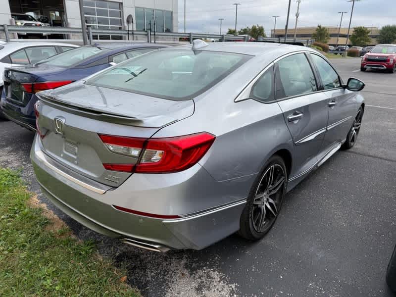 2021 Honda Accord Touring 2.0T Auto