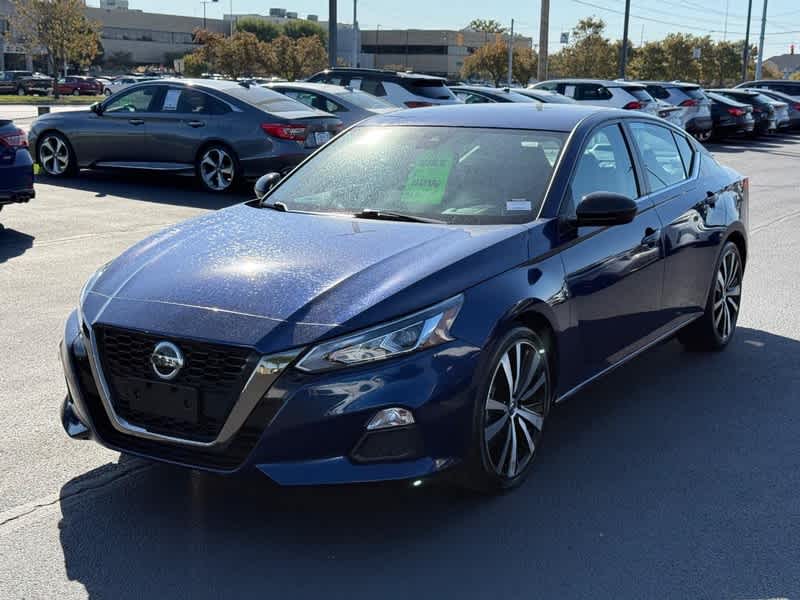 2020 Nissan Altima 2.5 SR Sedan