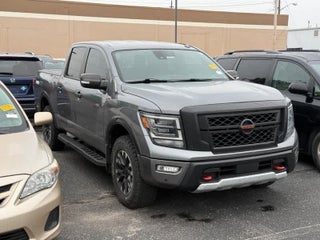 2020 Nissan Titan 4x4 Crew Cab PRO-4X