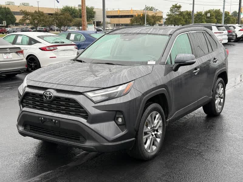 2023 Toyota RAV4 XLE Premium AWD