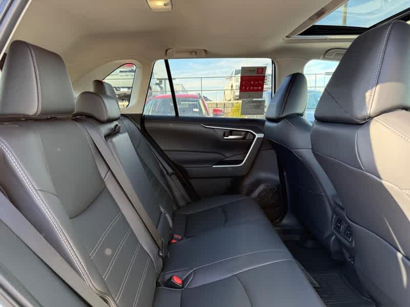 2025 Toyota RAV4 XLE Premium AWD