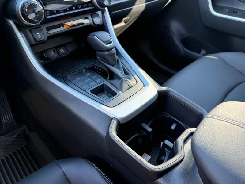 2025 Toyota RAV4 XLE Premium AWD