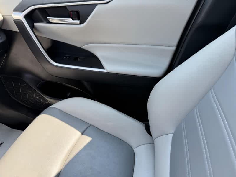 2023 Toyota RAV4 XLE Premium AWD