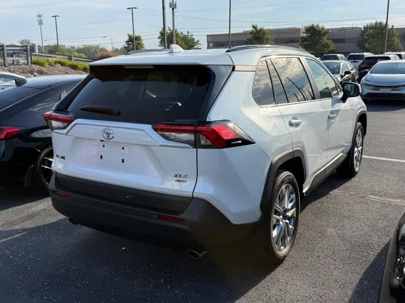 2023 Toyota RAV4 XLE Premium AWD