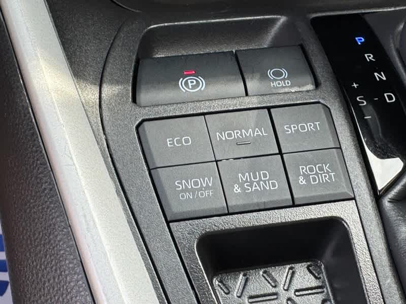 2025 Toyota RAV4 XLE Premium AWD