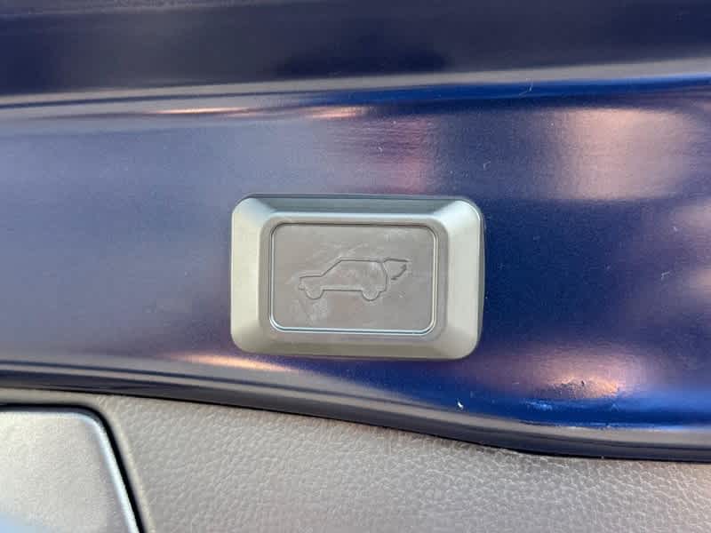 2024 Toyota RAV4 Hybrid XLE Premium AWD