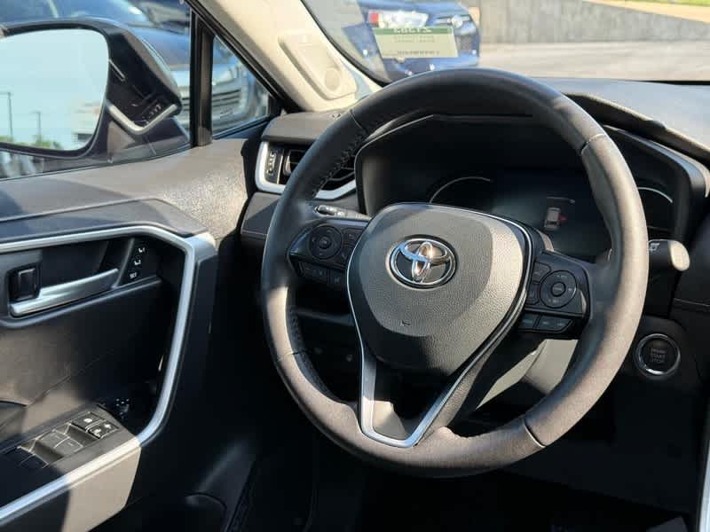 2023 Toyota RAV4 XLE Premium FWD