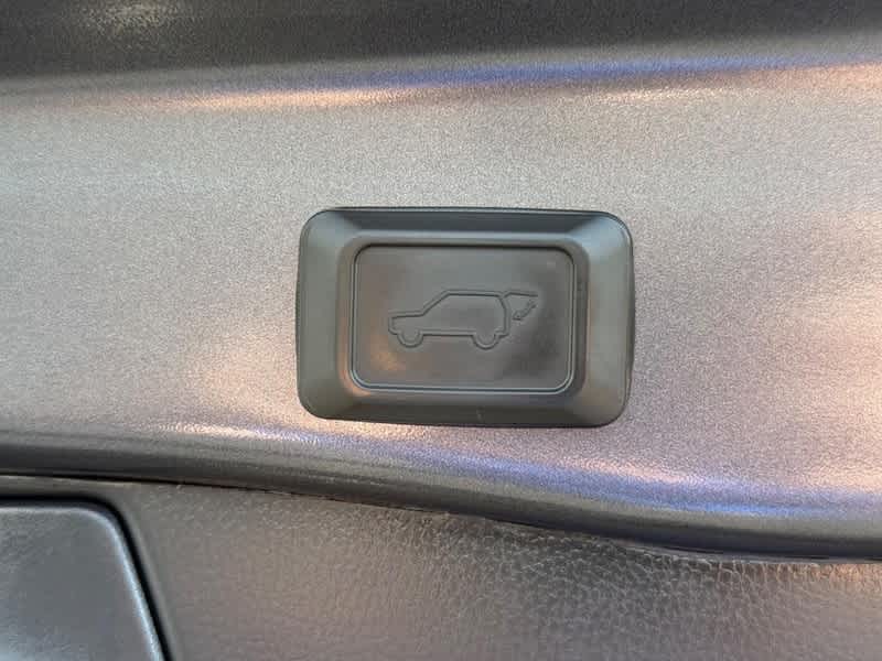 2023 Toyota RAV4 XLE Premium FWD