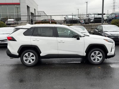 2025 Toyota RAV4 LE AWD
