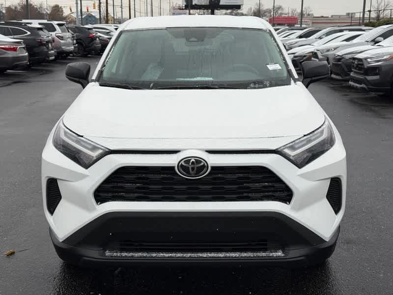 2025 Toyota RAV4 LE AWD