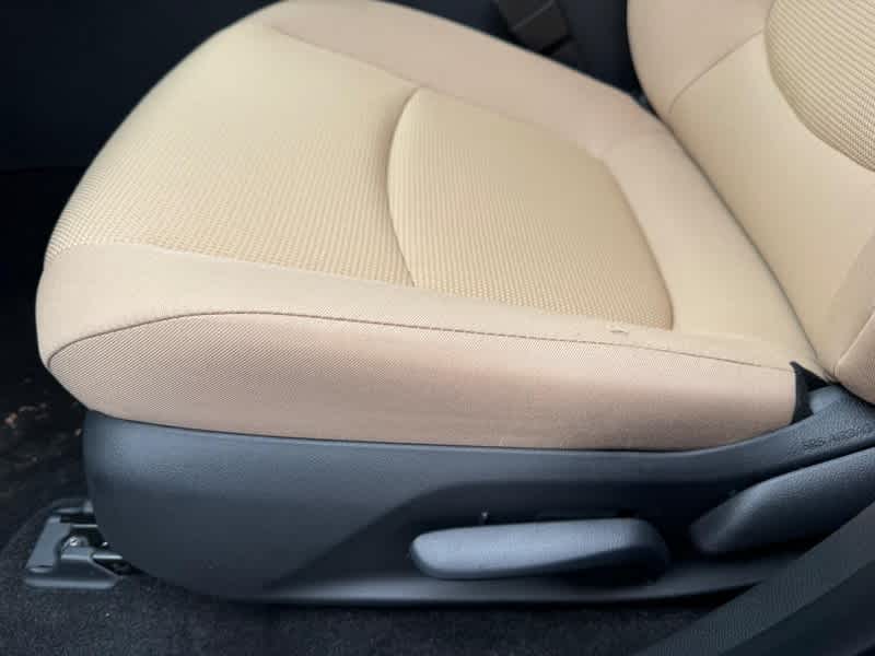 2025 Toyota RAV4 LE AWD