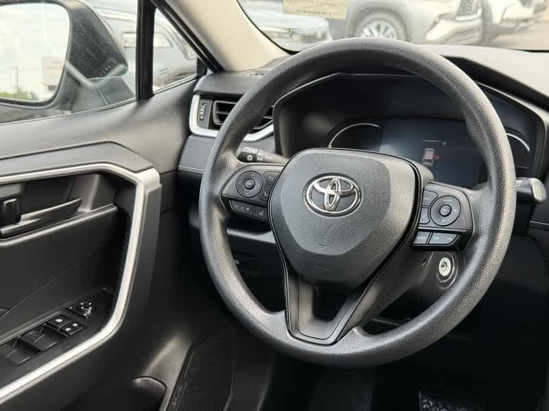 2023 Toyota RAV4 LE AWD