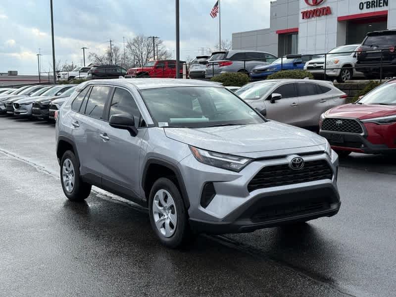 2025 Toyota RAV4 LE AWD