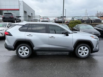 2025 Toyota RAV4 LE AWD