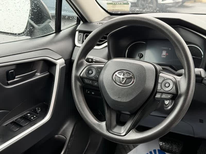 2024 Toyota RAV4 LE AWD