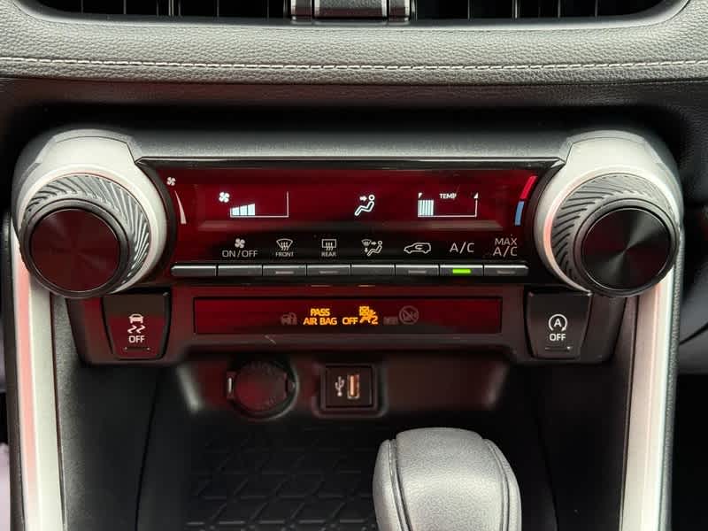 2024 Toyota RAV4 LE AWD