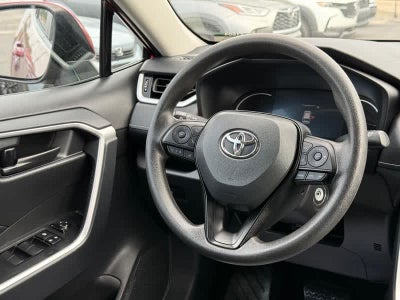 2025 Toyota RAV4 LE AWD