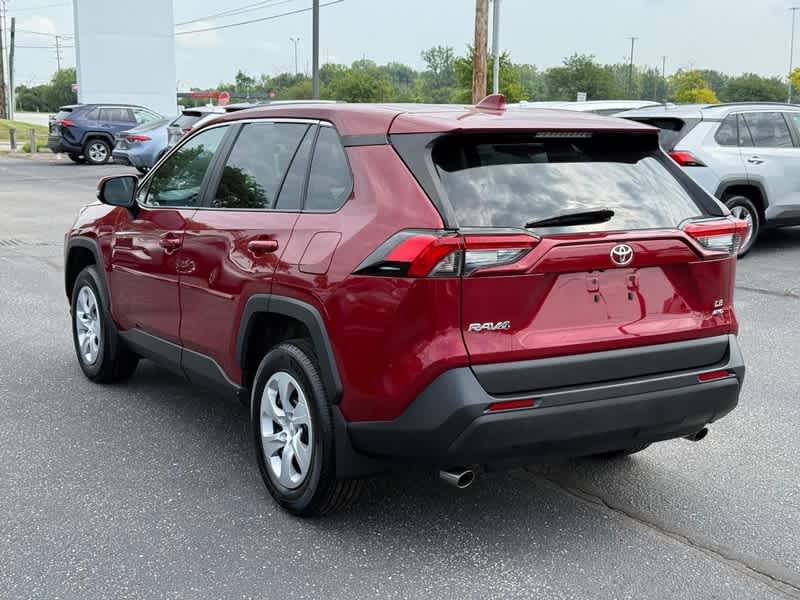 2025 Toyota RAV4 LE AWD