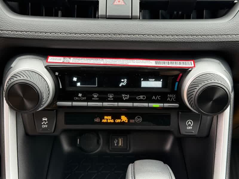 2025 Toyota RAV4 LE AWD