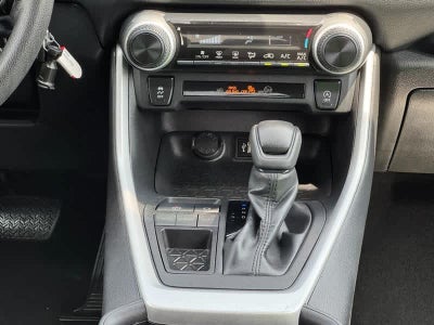 2024 Toyota RAV4 LE FWD