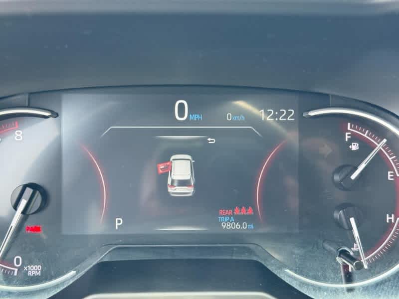 2024 Toyota RAV4 LE FWD