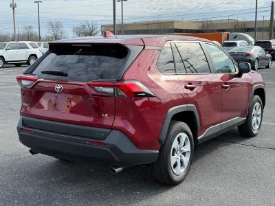 2024 Toyota RAV4 LE FWD
