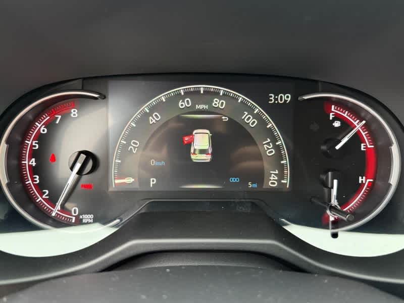 2025 Toyota RAV4 LE FWD