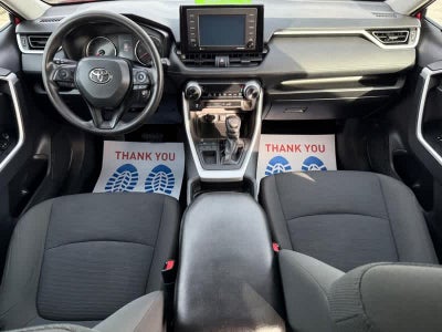 2021 Toyota RAV4 LE FWD