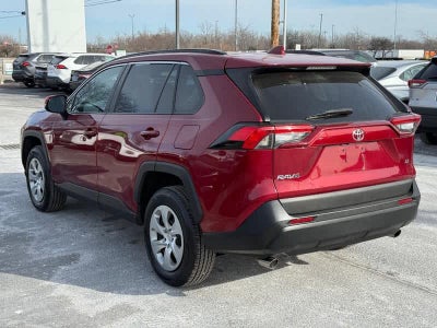 2021 Toyota RAV4 LE FWD