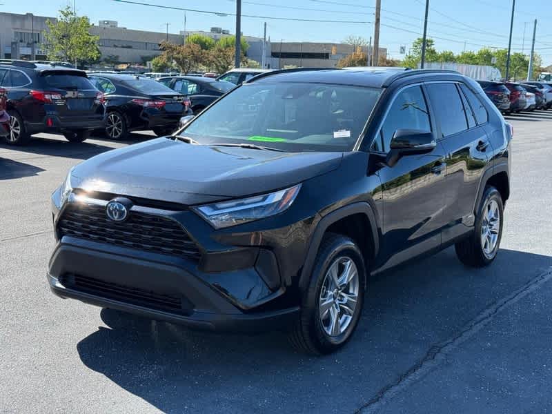 2024 Toyota RAV4 Hybrid LE AWD