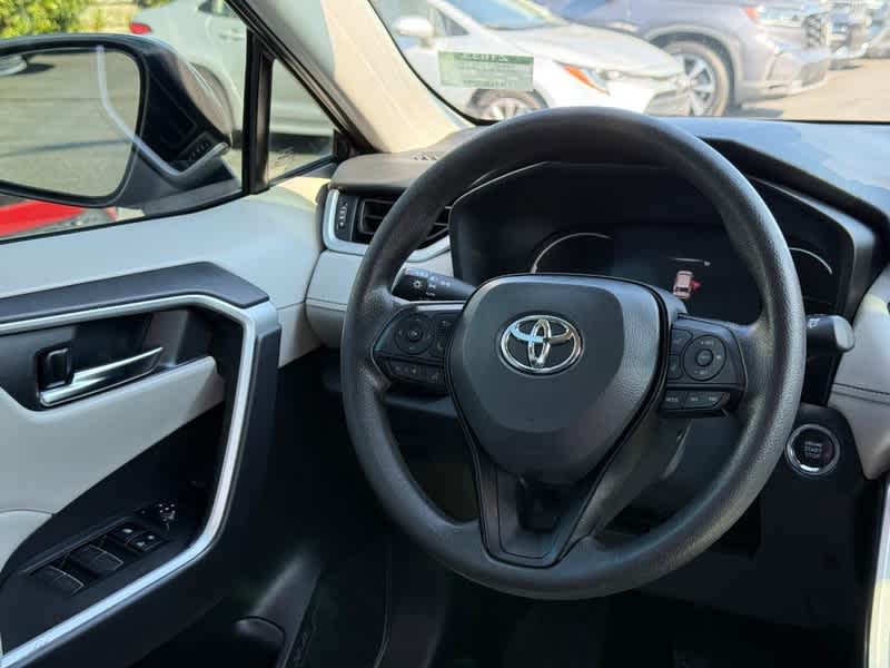 2024 Toyota RAV4 XLE AWD