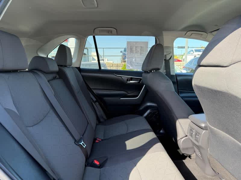 2024 Toyota RAV4 XLE AWD