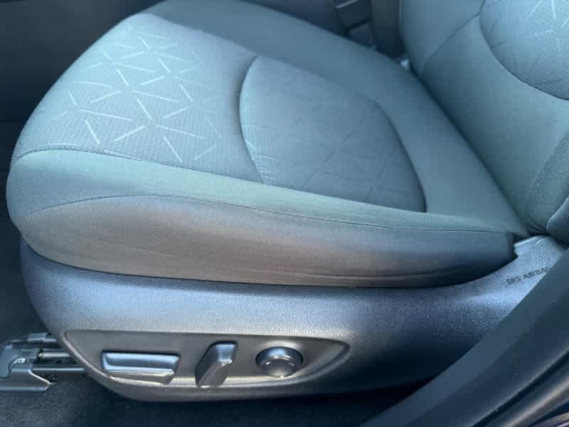 2024 Toyota RAV4 XLE AWD