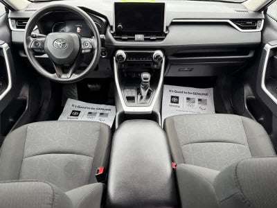 2025 Toyota RAV4 XLE AWD