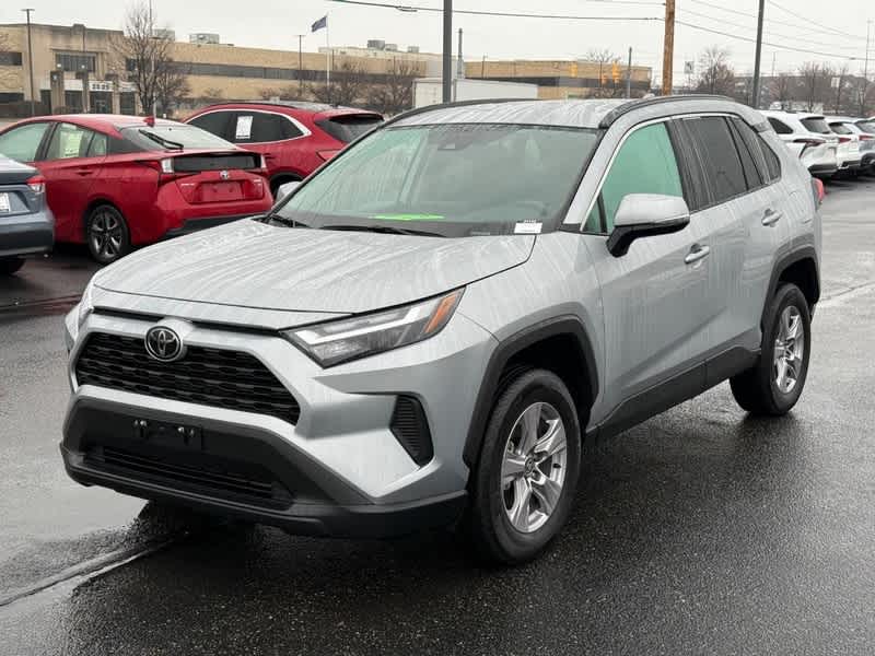 2025 Toyota RAV4 XLE AWD