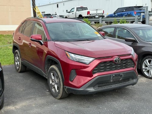 2025 Toyota RAV4 XLE AWD