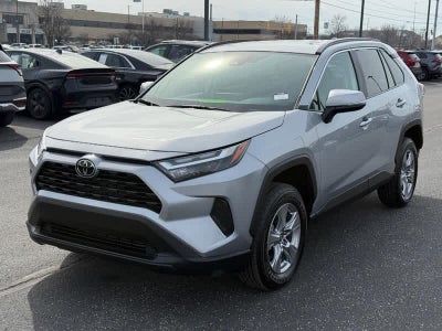 2025 Toyota RAV4 XLE AWD