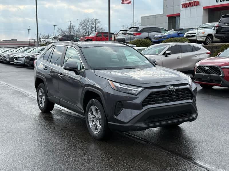 2025 Toyota RAV4 XLE AWD